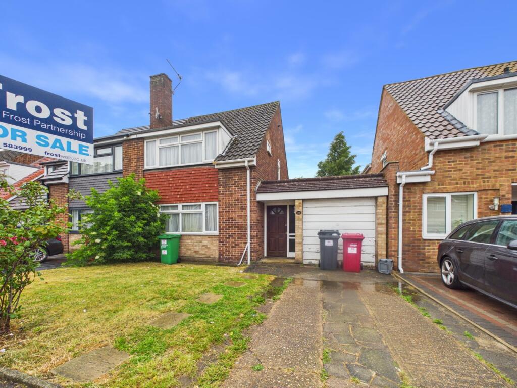 Main image of property: Thames Road, Langley, Berkshire, SL3