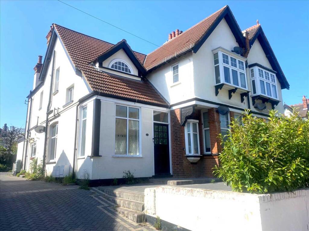 Main image of property: Westcliff on Sea