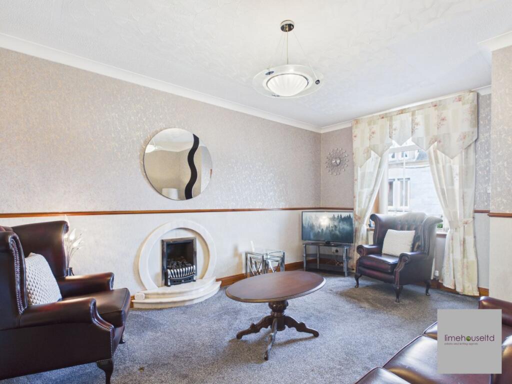 House in Lesmahagow, South Lanarkshire - View 5