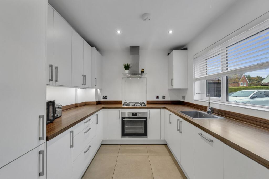 Queensway, Thetford, IP25 photo 3