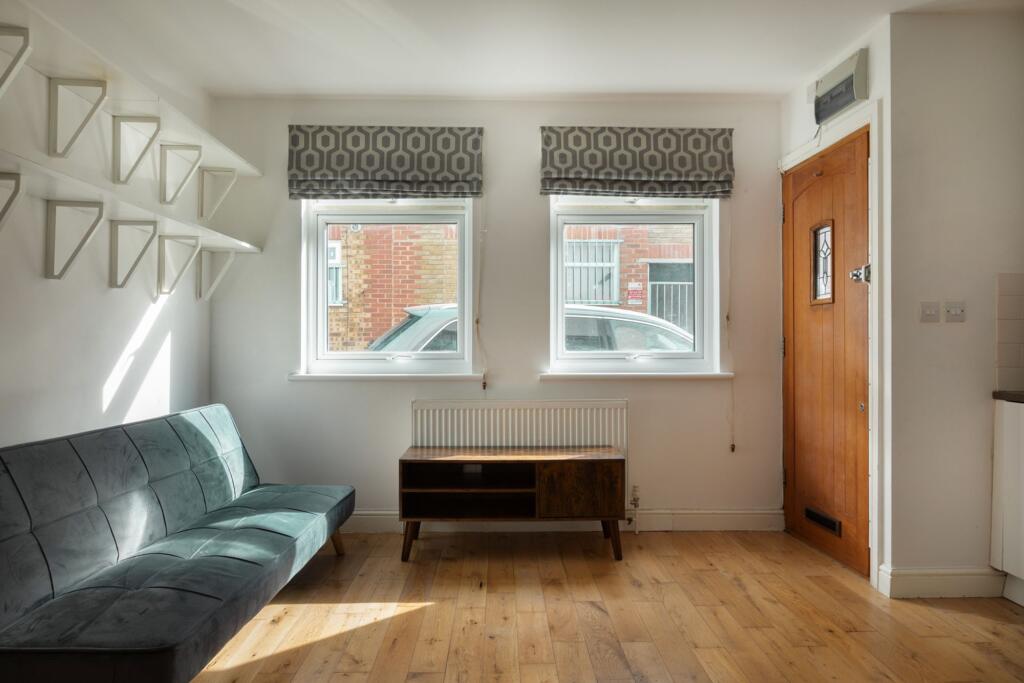Main image of property: Clarence Mews, Clapton, E5