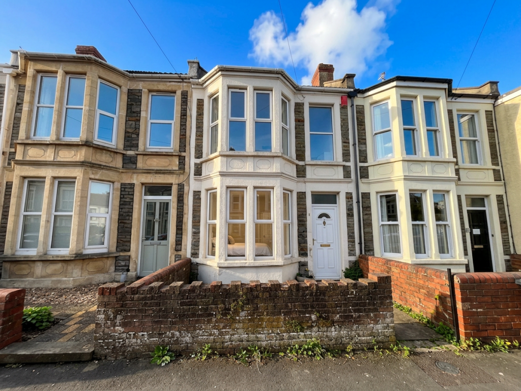 Main image of property: College Avenue - 4 bed Bills Inc, Fishponds, South West, BS16