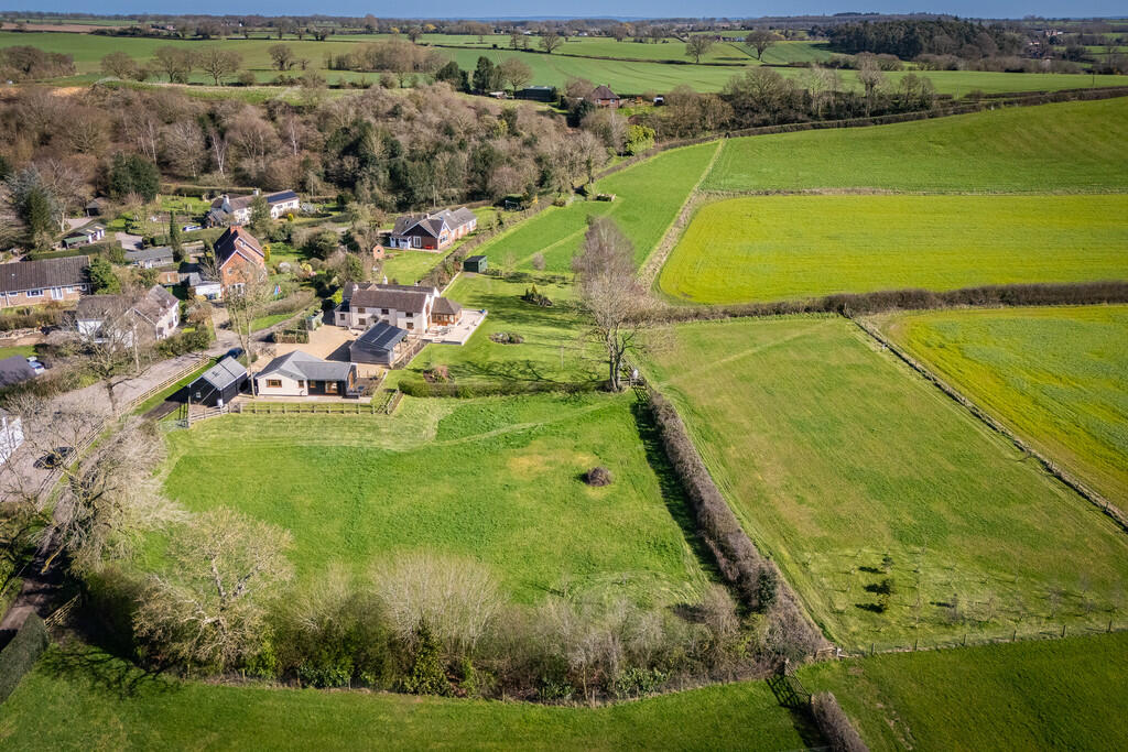 House in Telford - View 2