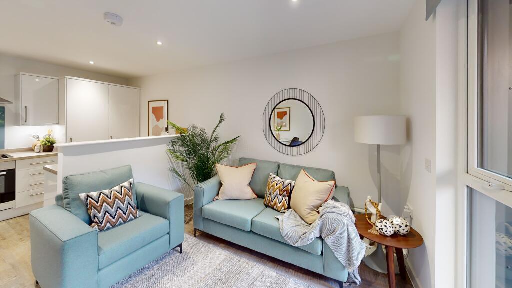 Main image of property: Back Of The Walls, Southampton, Hampshire, SO14