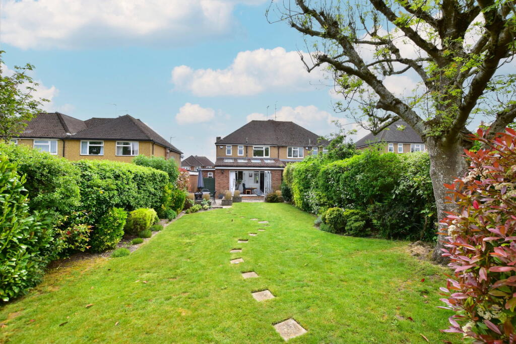 Highfield Road, Tring, HP23 4DX - View 4