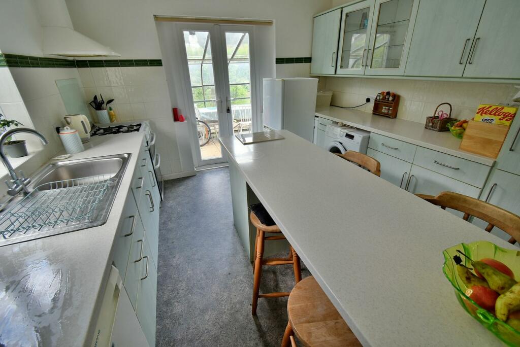 Ameysford Road, Ferndown, BH22 photo 4