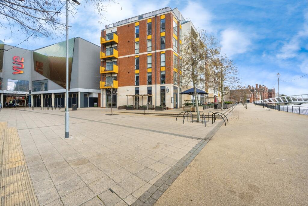 Main image of property: Riverside Square, Bedford, Bedfordshire, MK40
