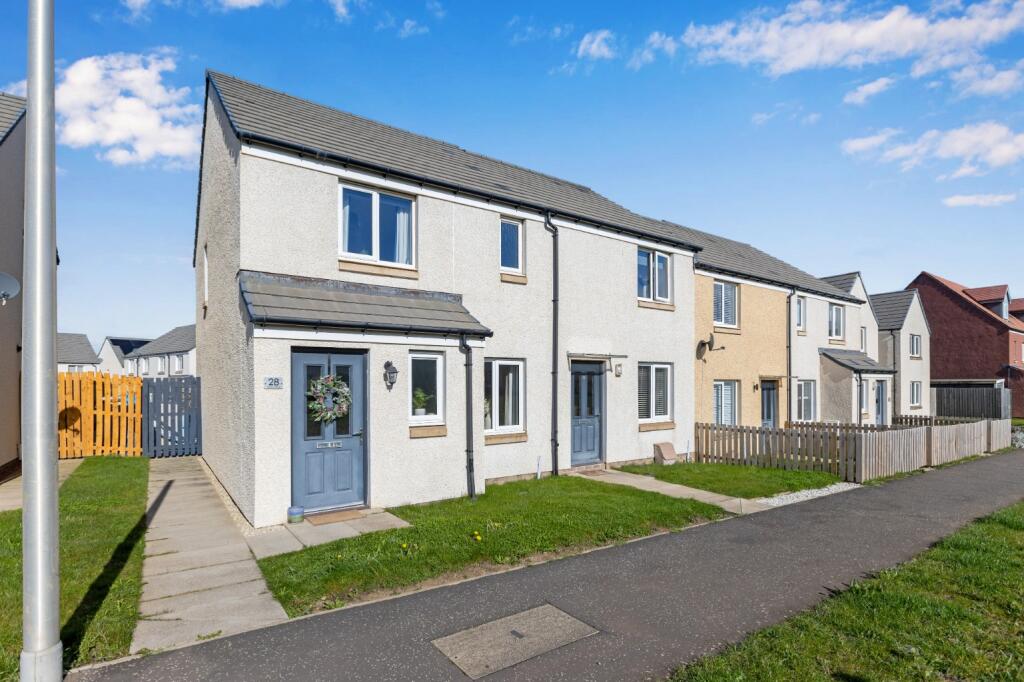 Main image of property: 28 Harvey Avenue, Wallyford, EH21 8FA