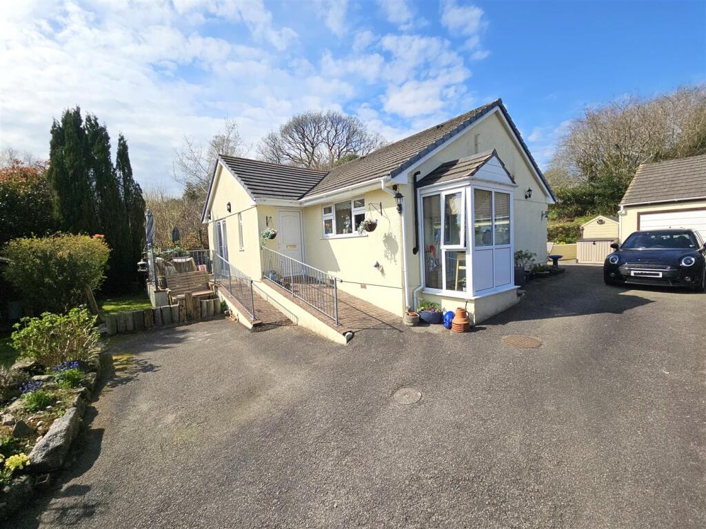 Main image of property: Middle Dimson, Gunnislake