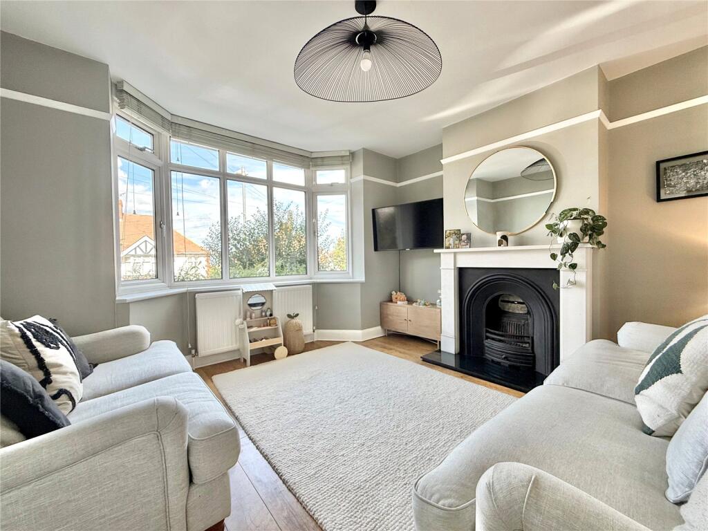 Cherry Garden Road, Old Town, Eastbourne, East Sussex, BN20 photo 2