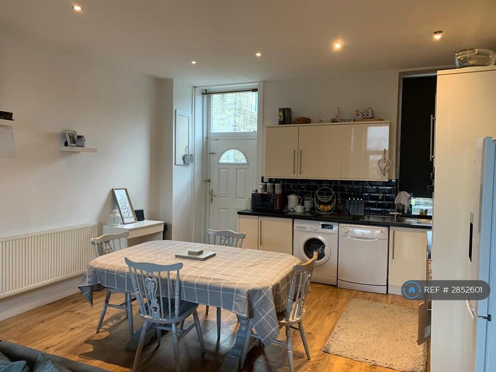 Additional image 9 of Charnwood Rd, Bradford, BD2