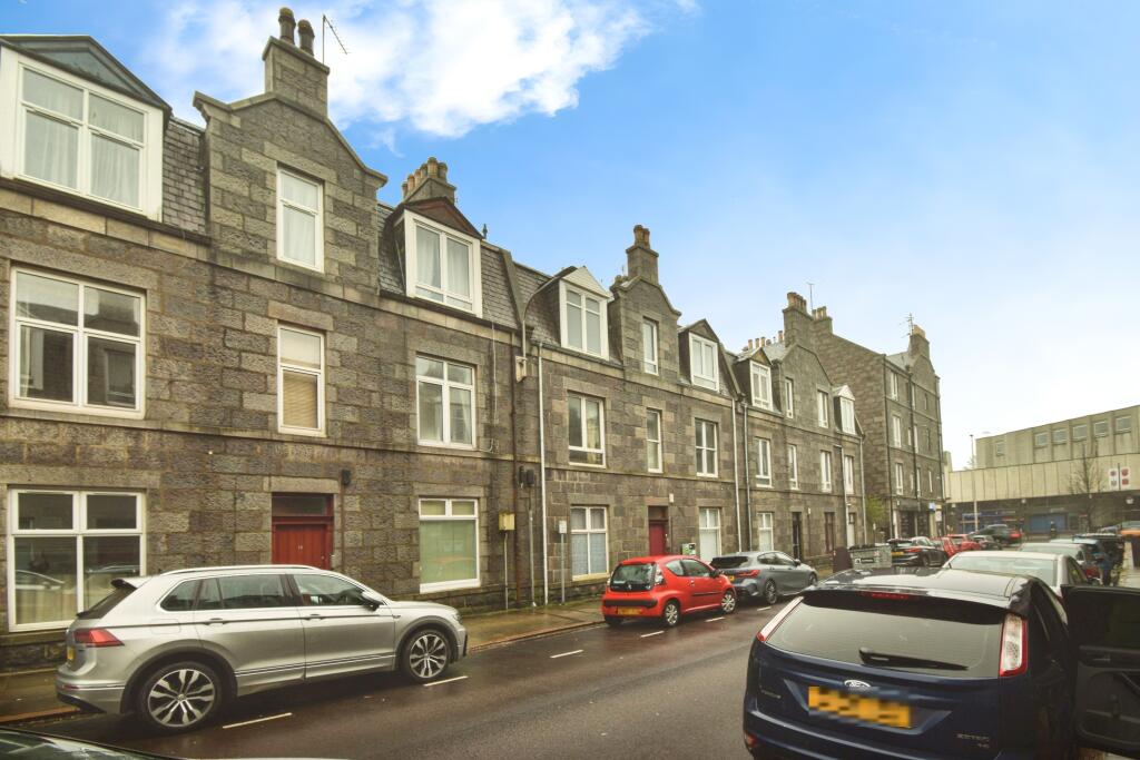 Hollybank Place, Aberdeen, AB11