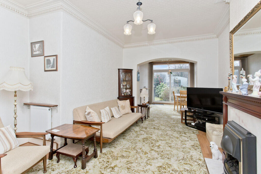 House in Edinburgh, Craigentinny, Craigentinny/Meadowbank - More