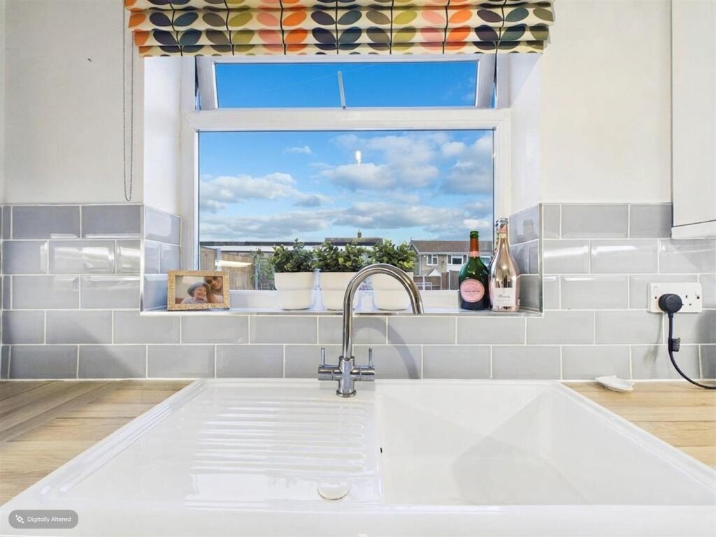 House in North West Leicestershire, Castle Donington - View 4