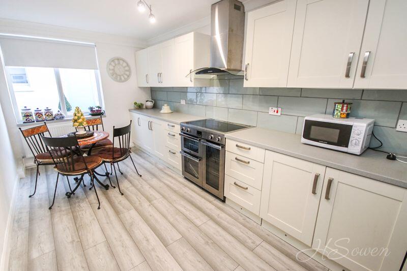 House in Torquay - View 5
