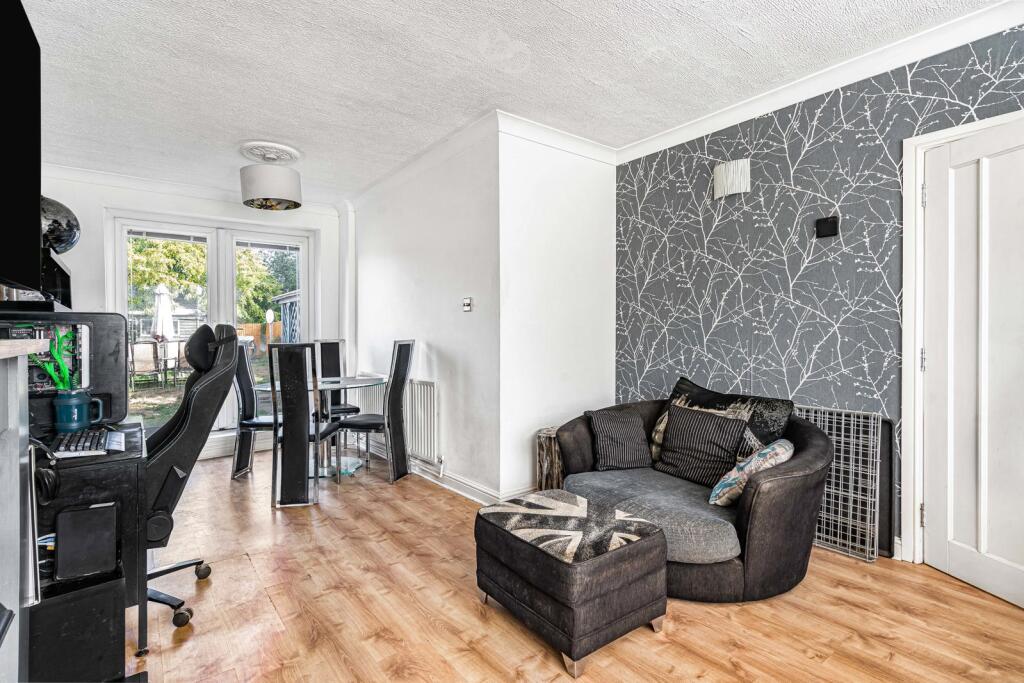 House in Twickenham - View 4