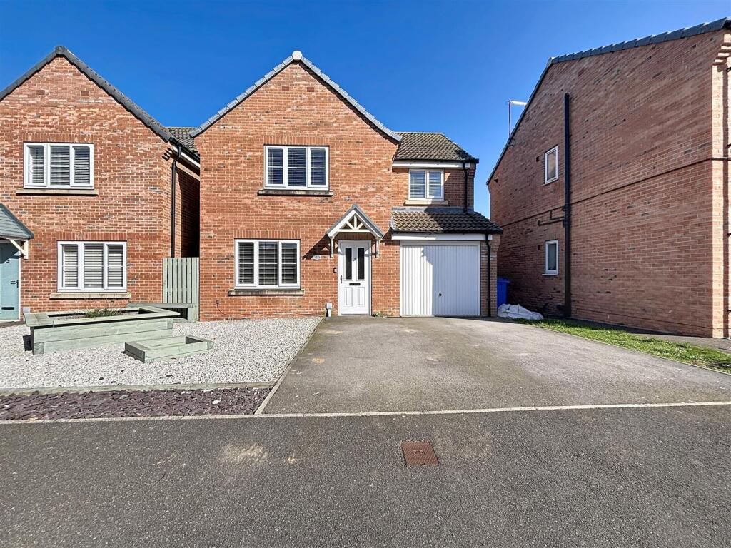 Main image of property: Ashcourt Drive, Hornsea