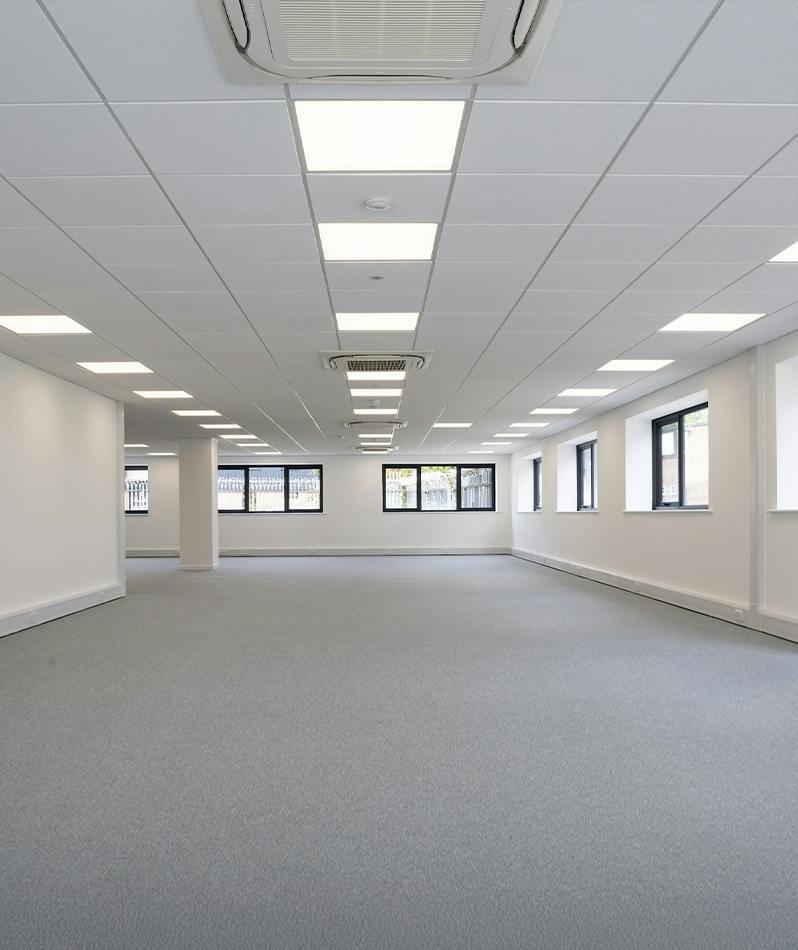 h48insetoffice01.jpg