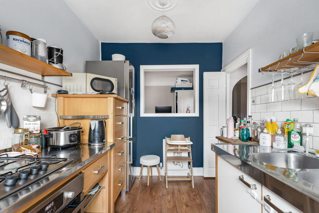 Apartment in Cheltenham, Warden Hill, Leckhampton - More
