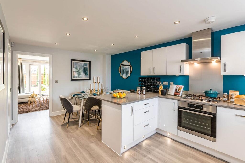 Main image of property: 8 Stirling Close,
Maldon,
CM9 6GS