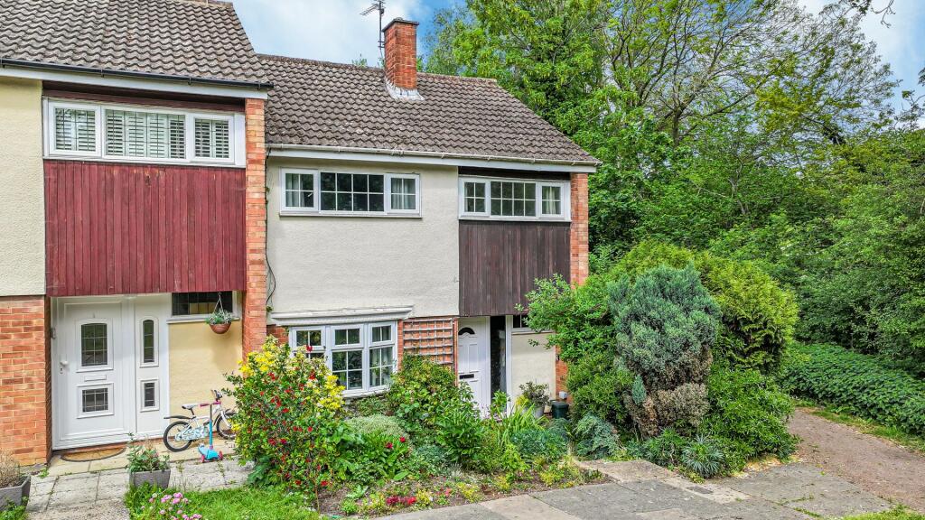 Main image of property: Finchmoor, Harlow