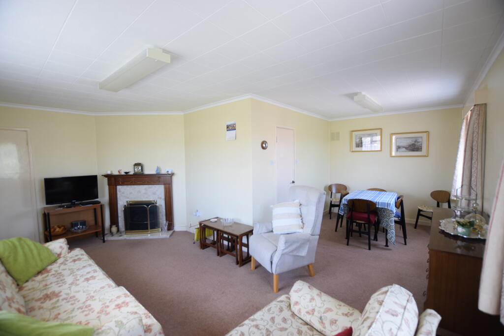 The Millstone, Eastbourne Avenue, Pevensey Bay, East Sussex - View 5