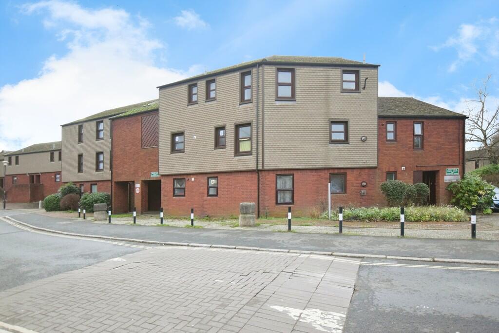 Main image of property: Teazle Court