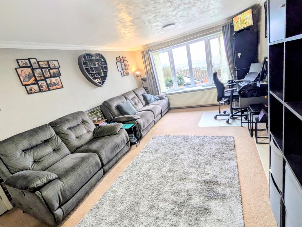 Additional image 8 of Frensham Grove, Bradford, BD7