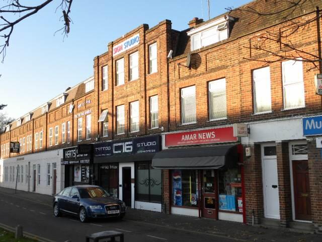 Main image of property: Harpsfield Broadway, Hatfield, Hertfordshire