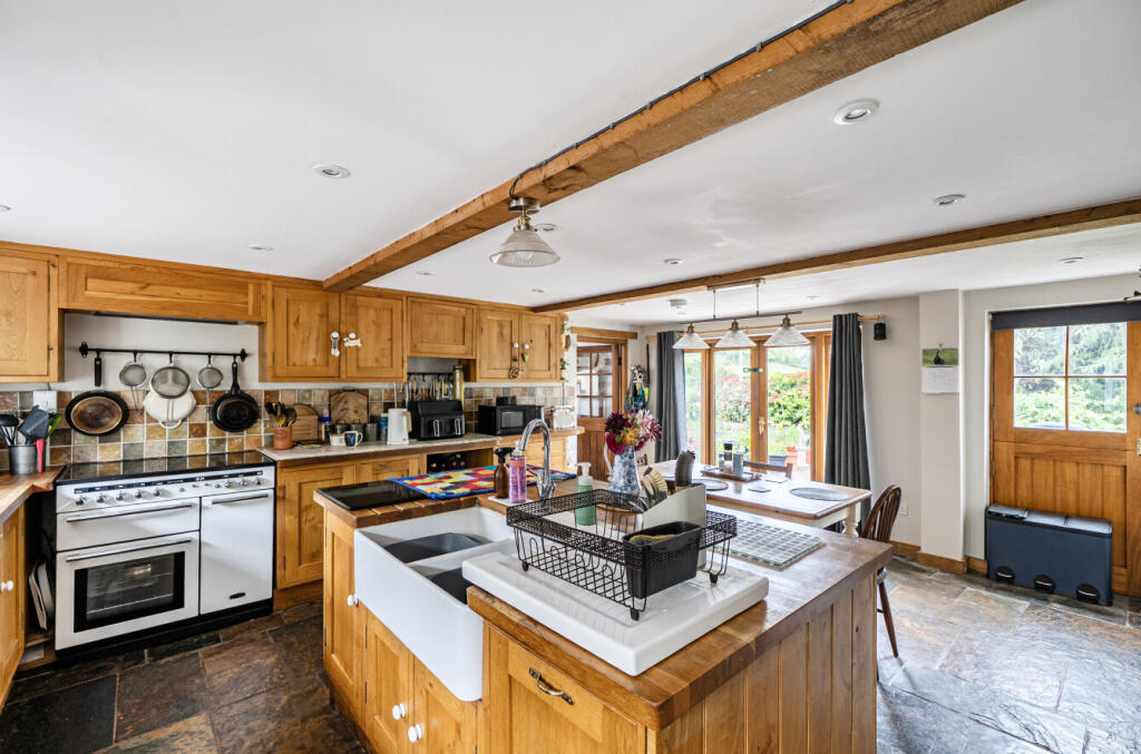 House in Wookey, Fenny Castle - View 4
