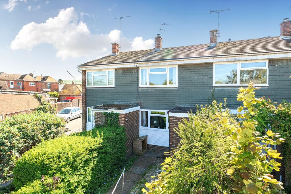 Main image of property: Mant Close, Storrington, RH20
