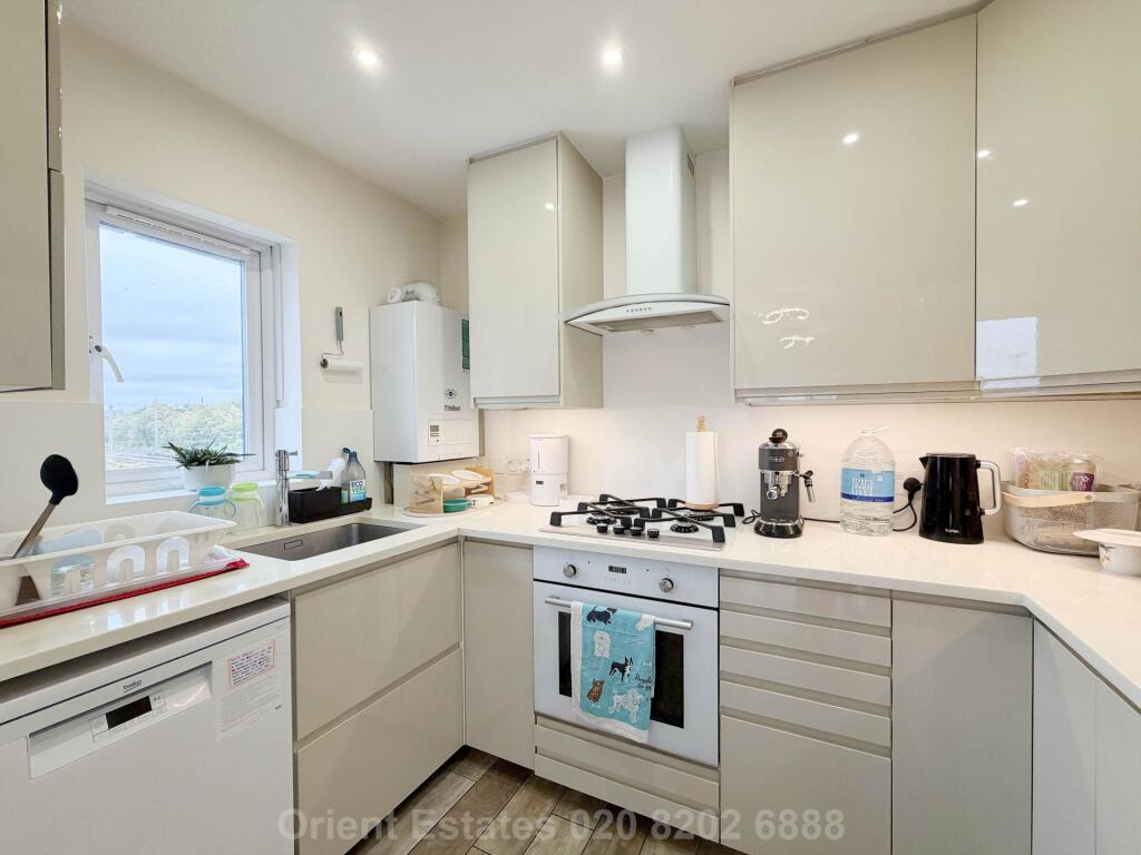 Apartment in London - View 3