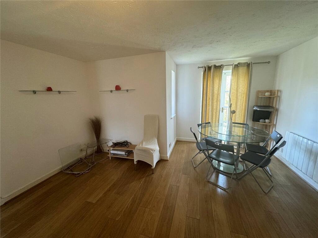 Main image of property: Clarence Close, New Barnet, Hertfordshire, EN4