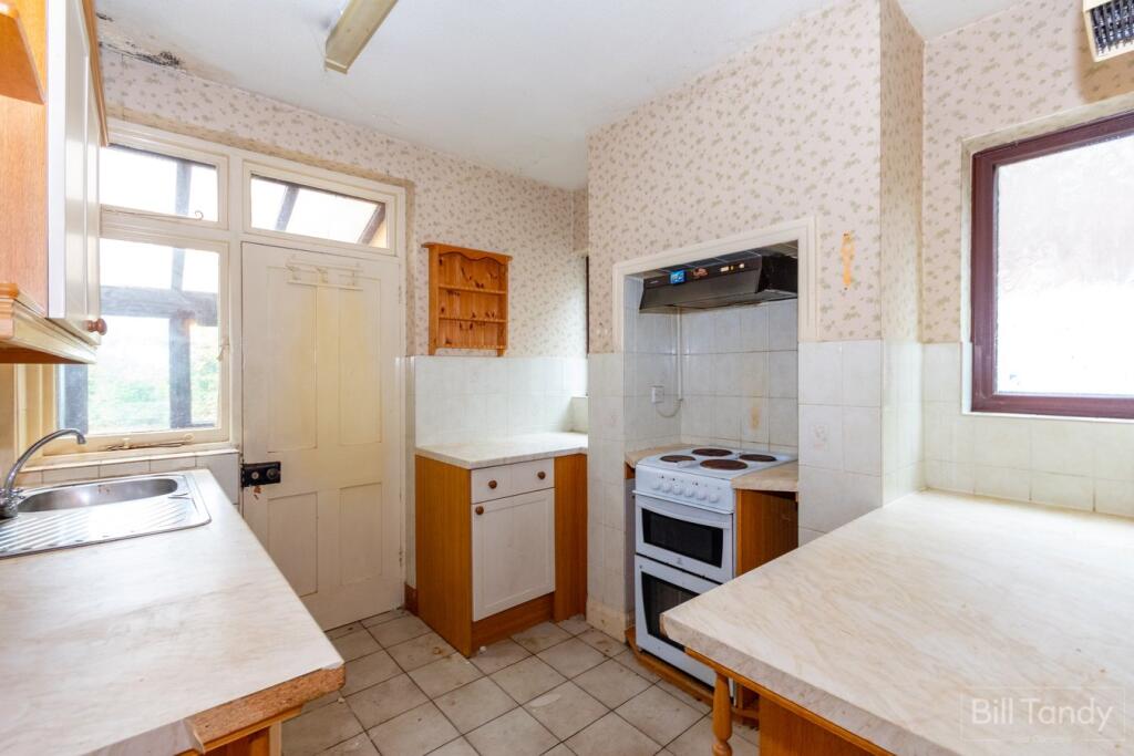 House in Cannock Chase, Hednesford - More