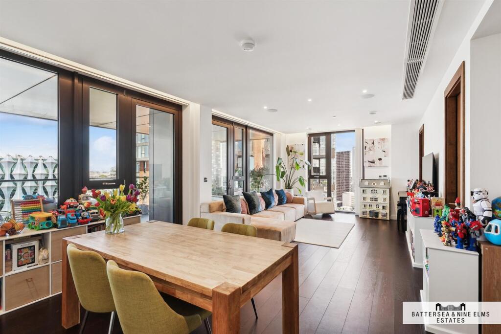 3-bed flat on Madeira Tower, The Residence, £1,890,000