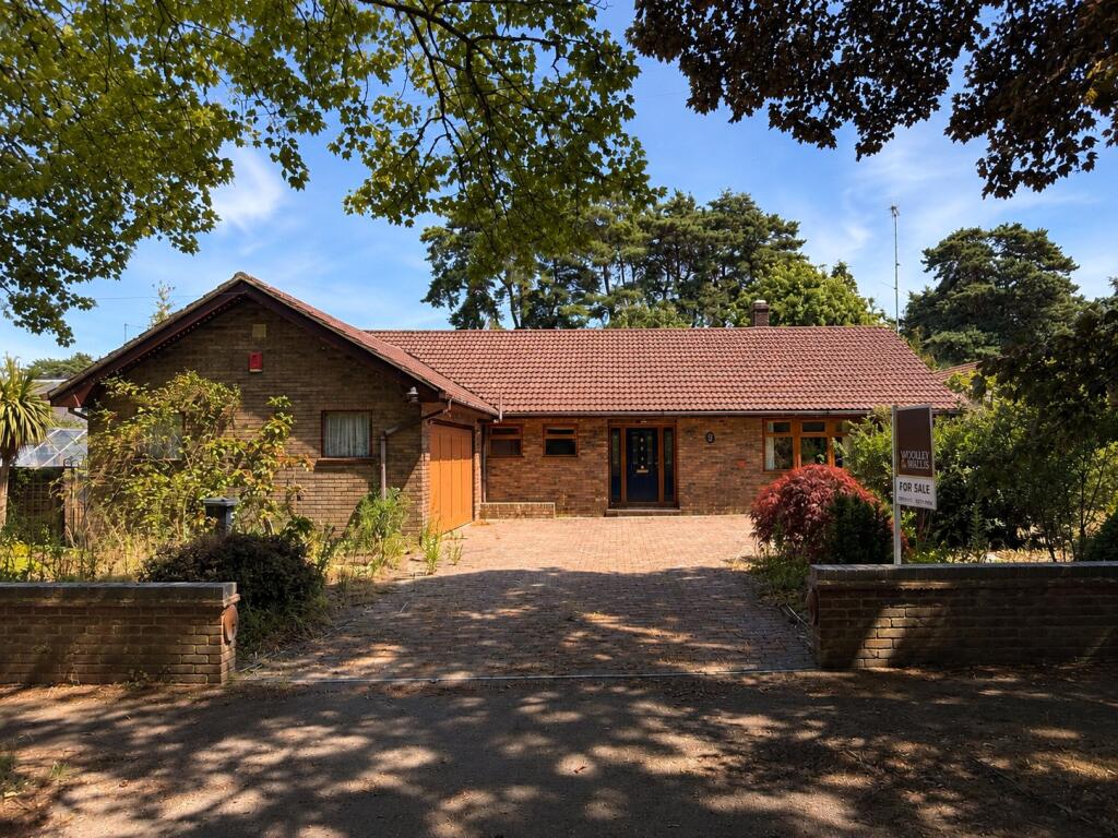 Main image of property: Monkworthy Drive, Ashley Heath, Ringwood, Dorset, BH24