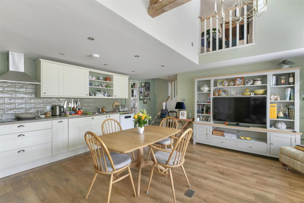 Additional image 29 of Eldwick Hall, High Eldwick