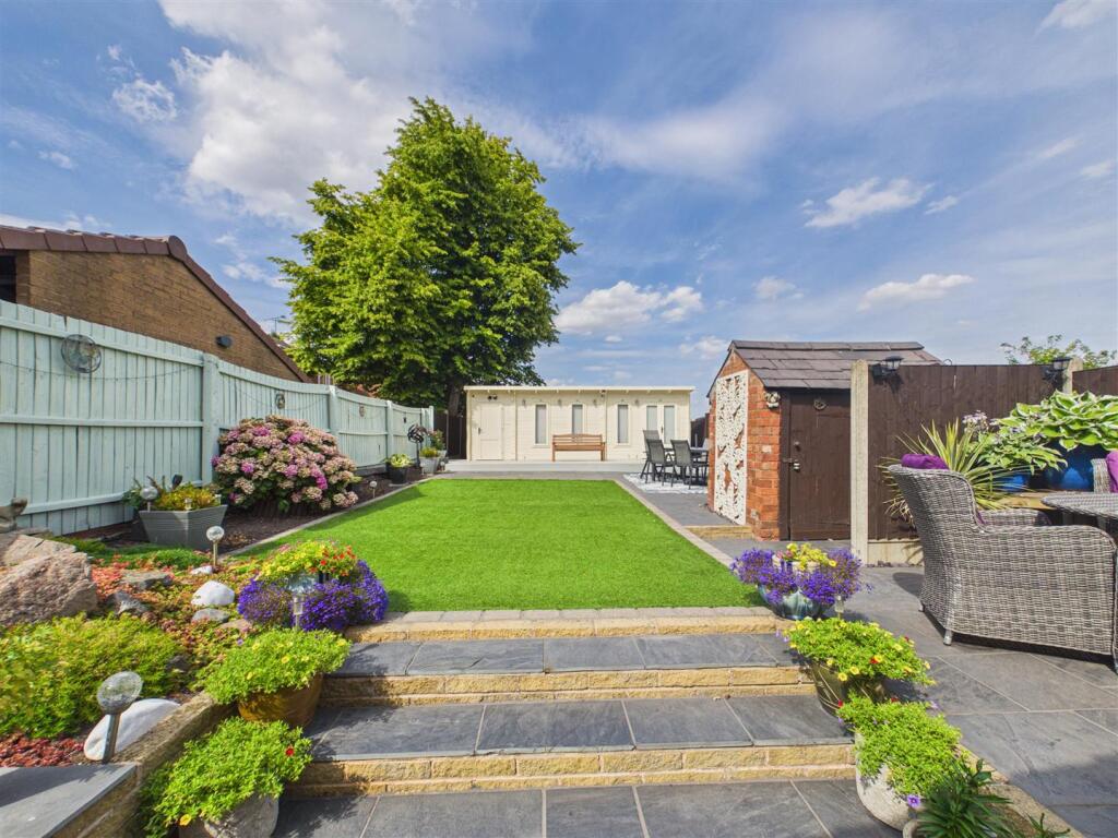 Hurst Road, Longford, Coventry *Extended* photo 3