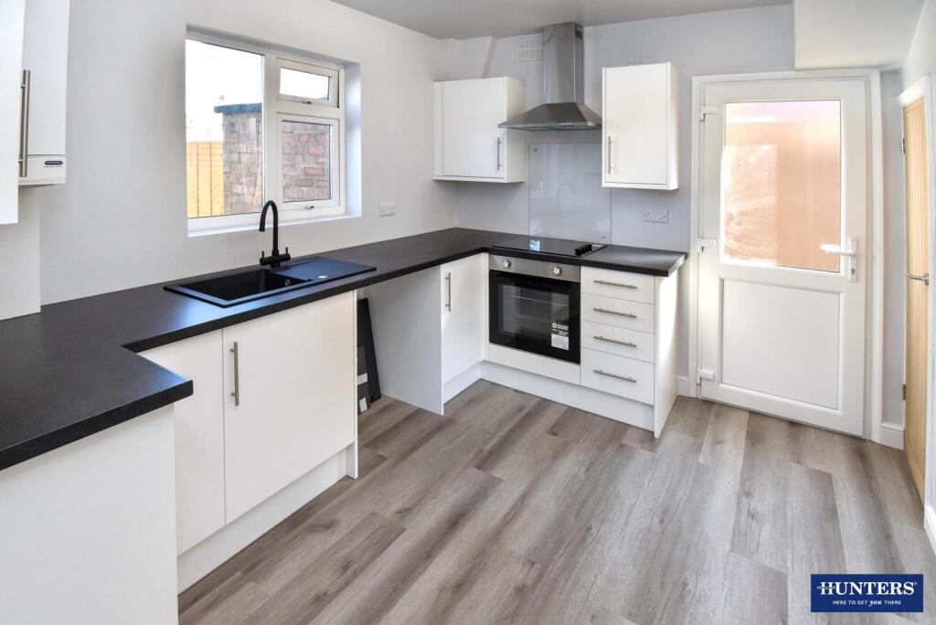 House in Oadby and Wigston, Leicestershire - View 2