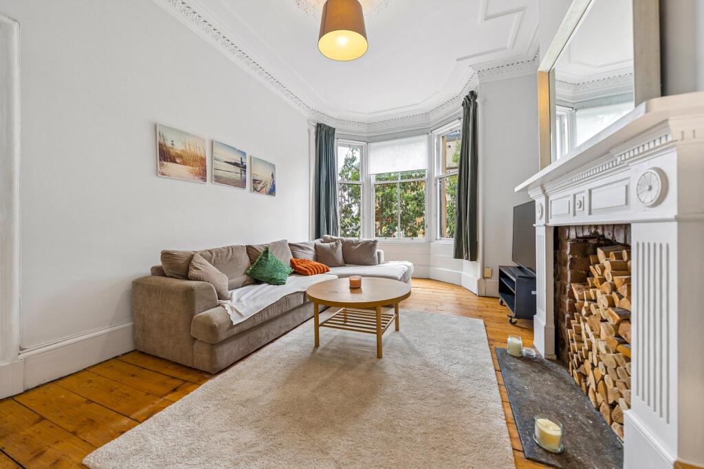 Apartment in Glasgow - More