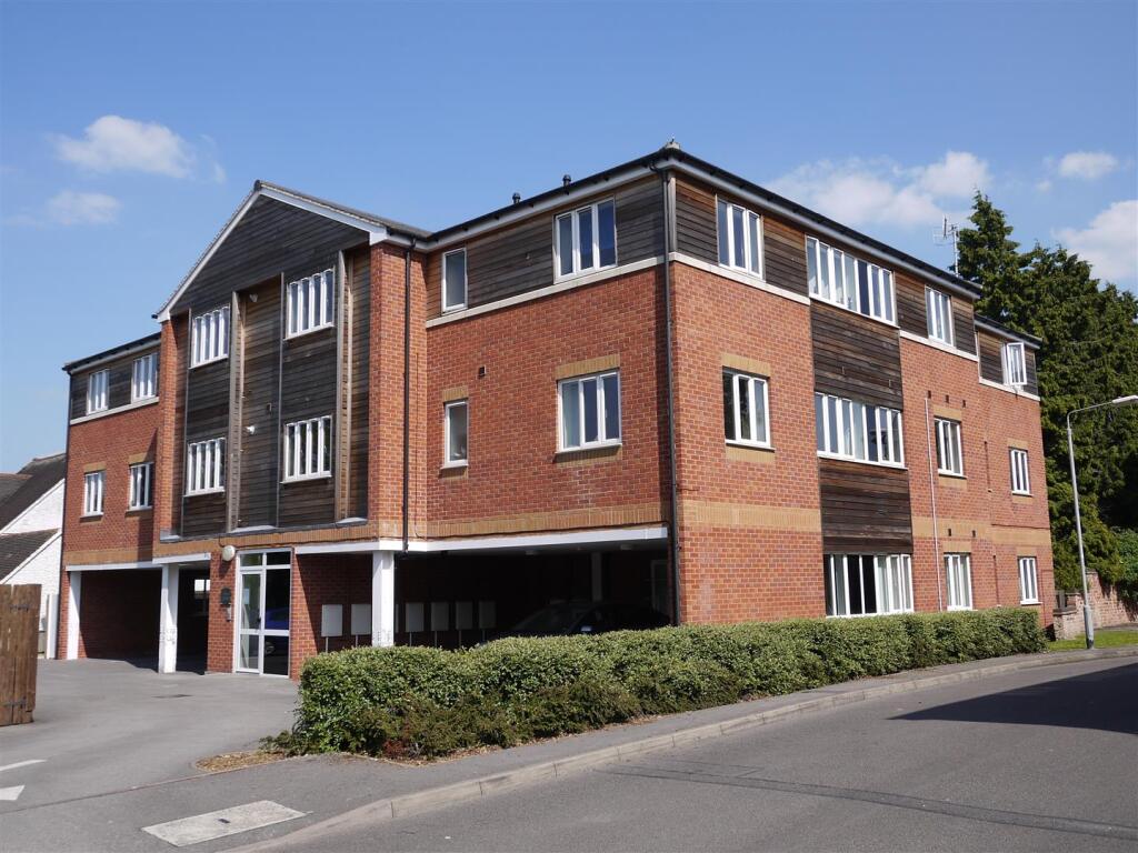 Main image of property: Mansfield Road, Woodthorpe, Nottingham