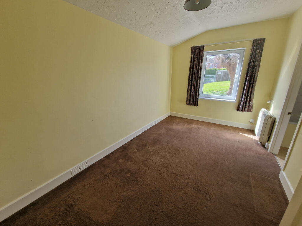 Additional image 10 of St. Michaels Avenue, Yeovil, Somerset, BA21 4LS