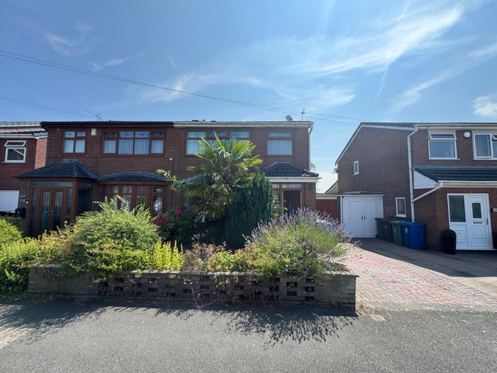 Main image of property: Crossdale Road, Hindley Green, WN2