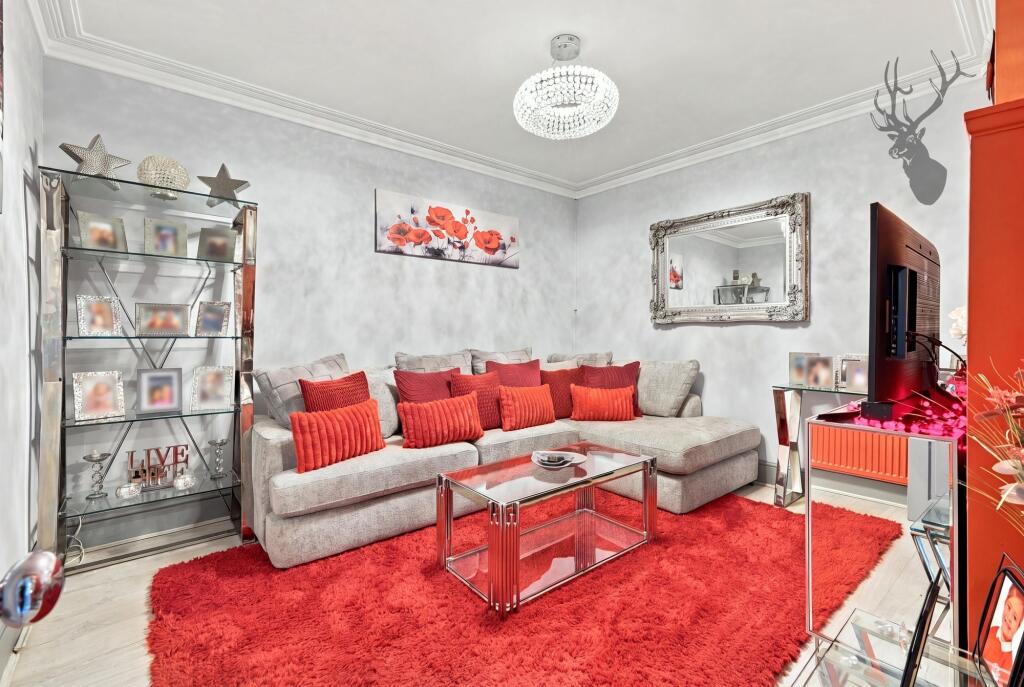 House in London - View 5
