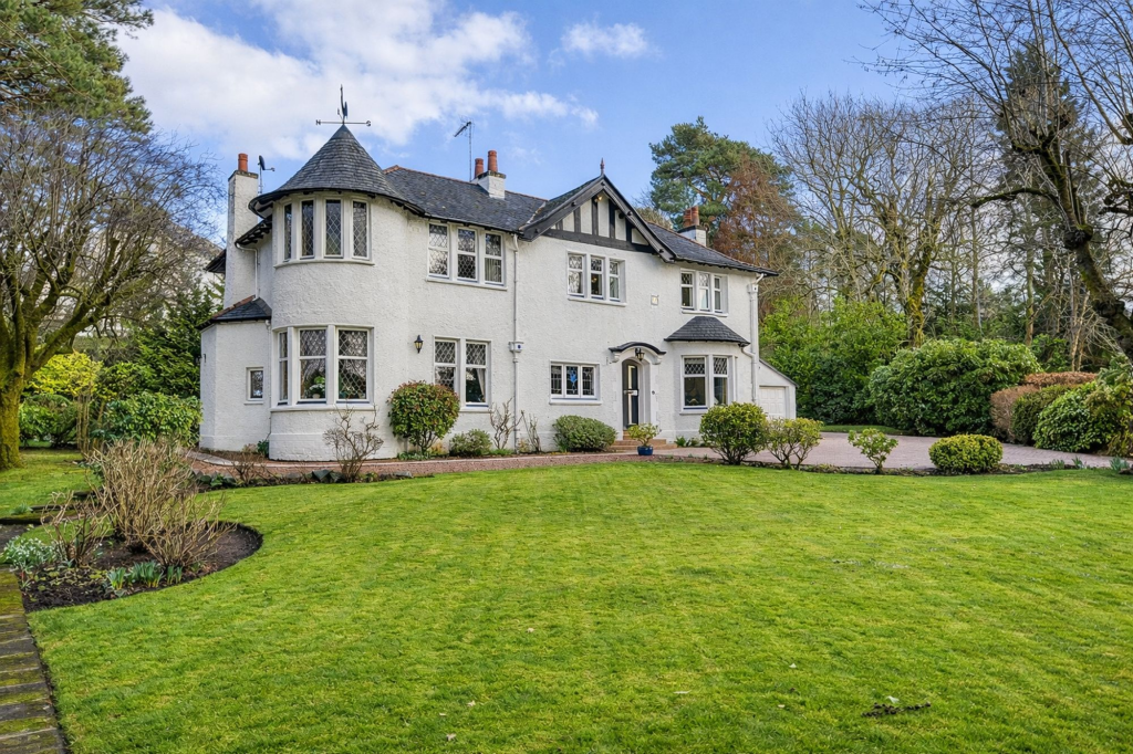 Main image of property: Roddinghead Road, Whitecraigs, G46