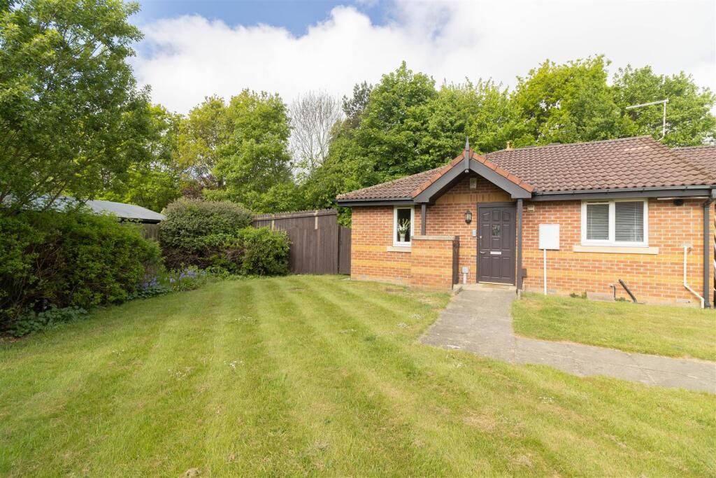 Main image of property: Espley Court, Fawdon, Newcastle Upon Tyne