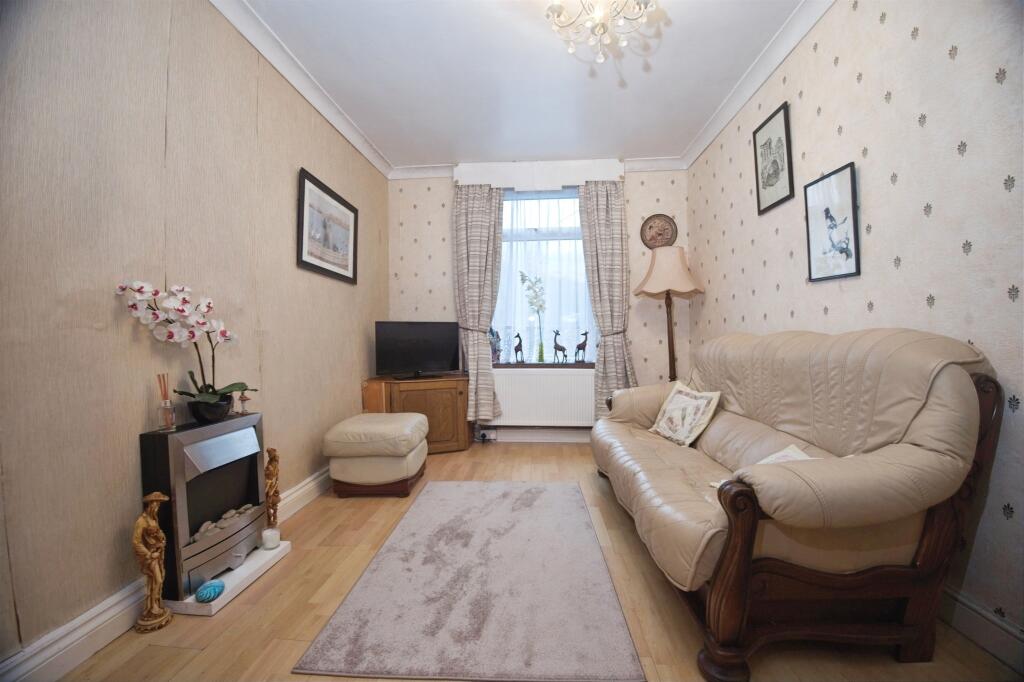 Vale View Terrace, Nantymoel, Bridgend photo 4