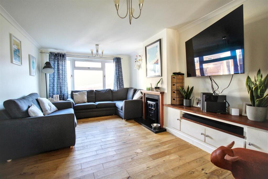 Ormesby Road, Badersfield, Norwich photo 3