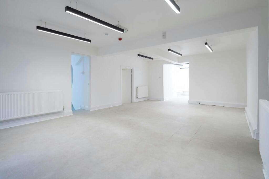 Open Plan Unit