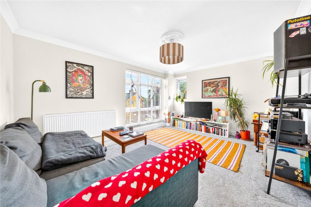 Apartment in London, Wood Street, Walthamstow - View 5